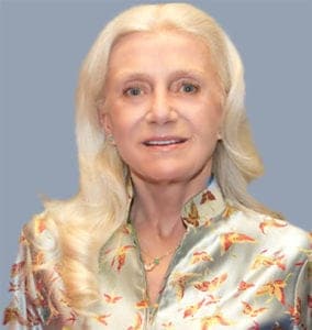 Andréa Skov Chief Marketing Officer
